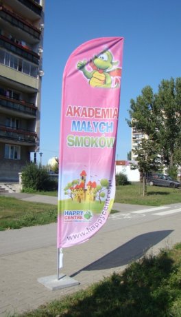 Akademia Małych Smoków - flaga promocyjna